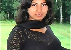 Nandini bengali kolkata veľké prsia tesná vagína